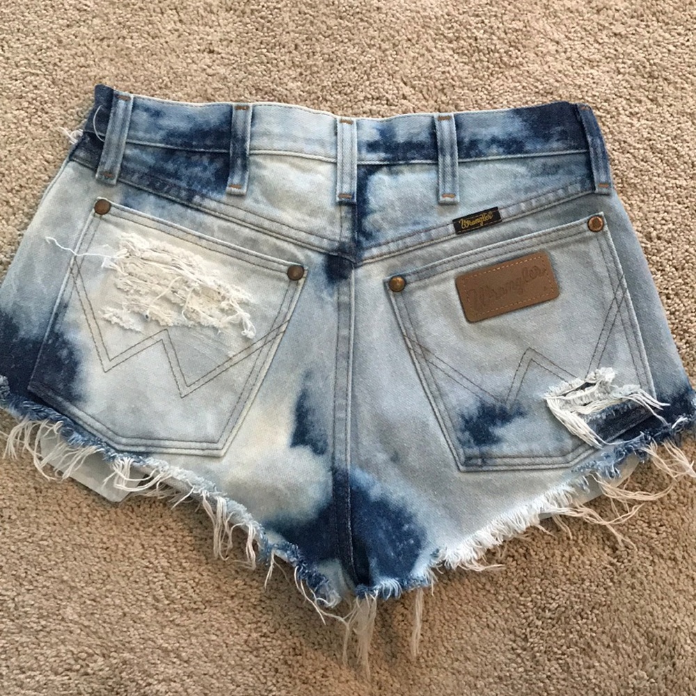 Vintage Distressed Wrangle Shorts